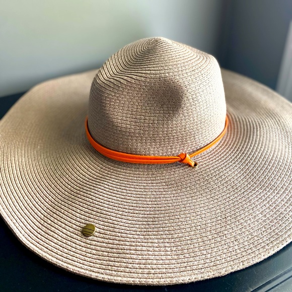 Mersea Beige Straw Floppy Hat w/ Orange Band and Adjustable Tie EUC - Picture 3 of 9